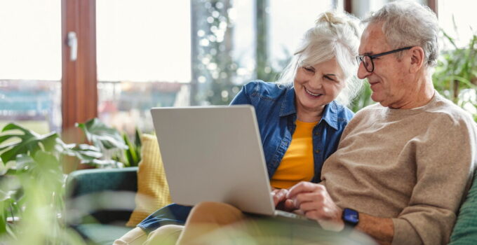 Financing Your UK Relocation: Top Expat Loans and Credit Solutions for Skilled Workers
